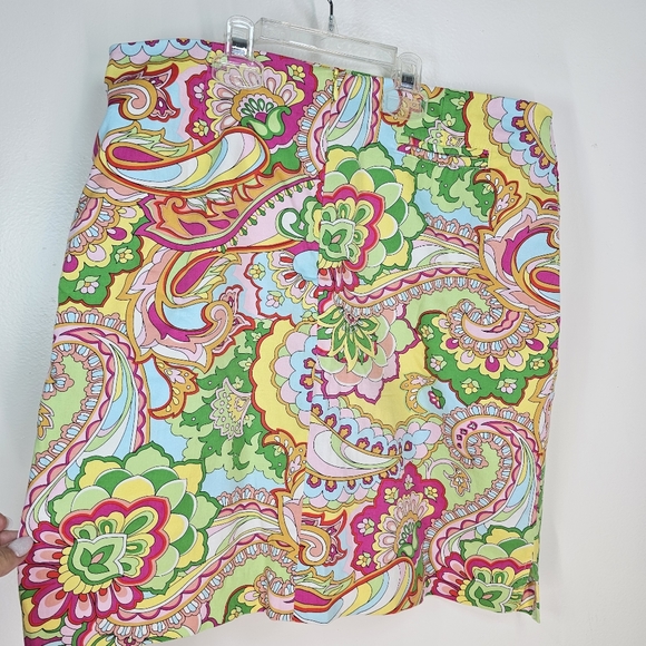 MELLY M size 10 skirt in bright yellow, pinks and greens. - Picture 2 of 3
